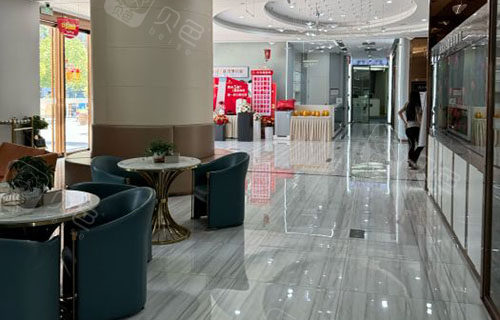 诸暨牙名仕口腔大厅环境实拍图